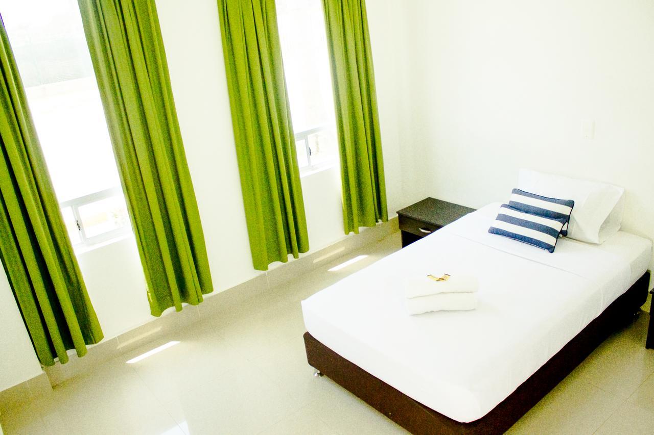 Hotel Las Olas Mamonal Cartagena Exteriör bild
